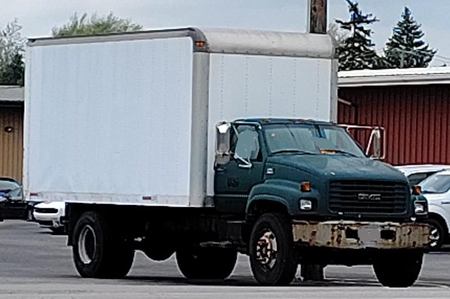 1998 GMC C6500 Equipment Image0