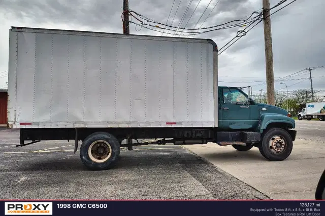 Image of GMC C6500 equipment image 1