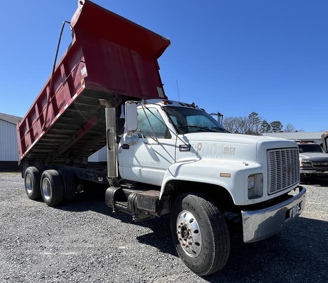 Image of GMC C8500 equipment image 3