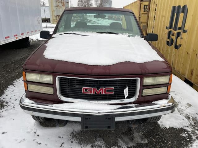 Image of GMC 2500 equipment image 2