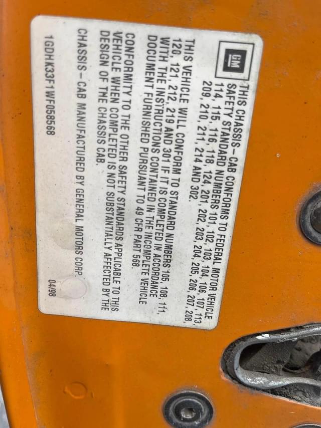 Image of GMC 3500 equipment image 4