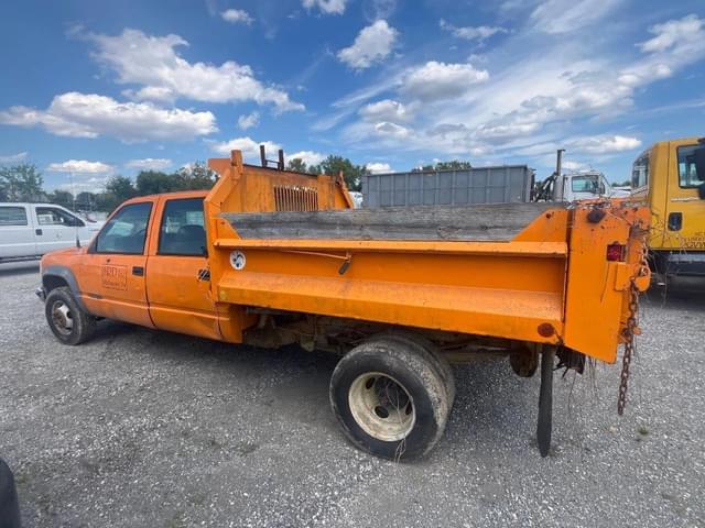 Image of GMC 3500 equipment image 1