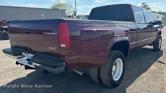 Image of GMC 3500 equipment image 4