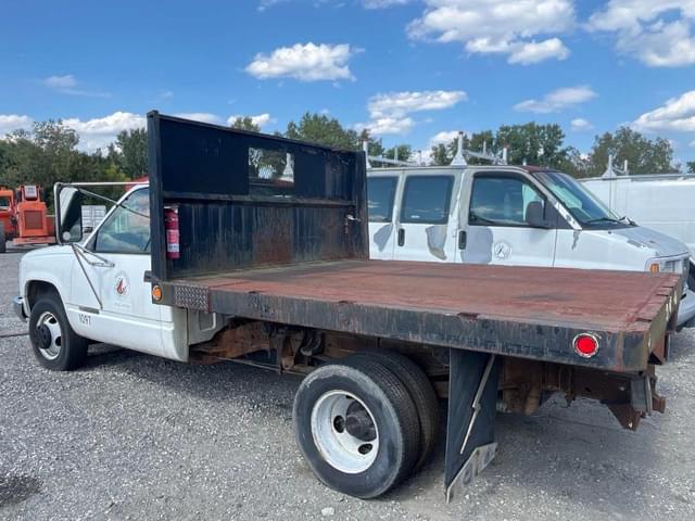 Image of GMC 3500 equipment image 1