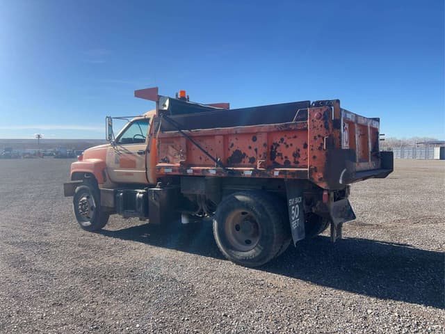 Image of GMC Topkick equipment image 3