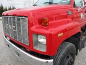 Thumbnail image GMC Topkick C7500 10