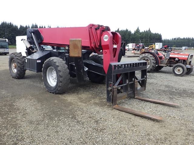 Image of Gradall 544D-10 equipment image 2