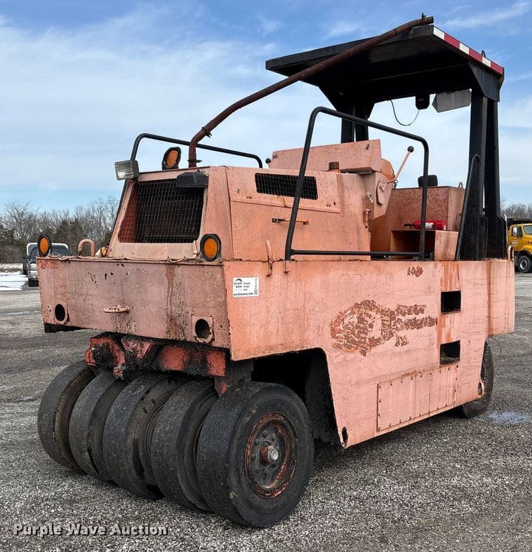 1998 Hamm GRW5 Equipment Image0