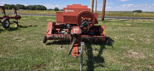 Image of Hesston 4655 equipment image 1