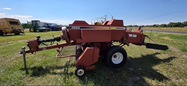 Image of Hesston 4655 equipment image 2