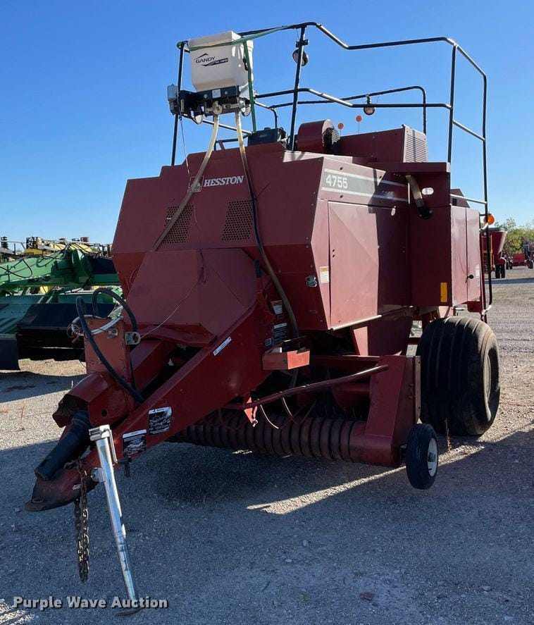 Main image Hesston 4755