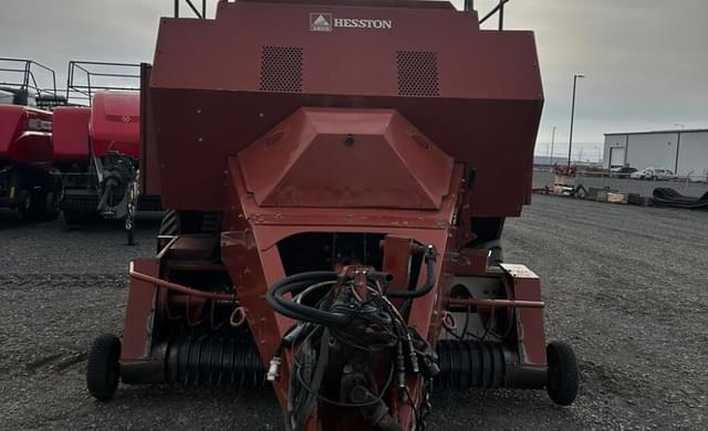 Image of Hesston 4790 equipment image 3
