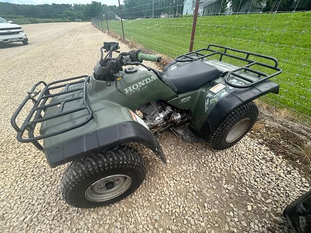 Image of Honda TRX300 equipment image 1
