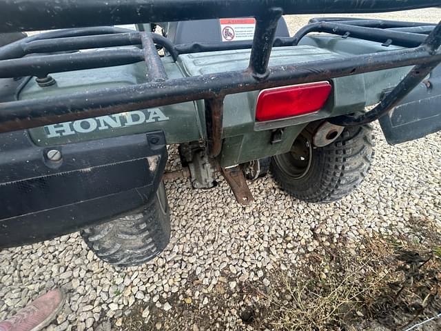 Image of Honda TRX300 equipment image 2