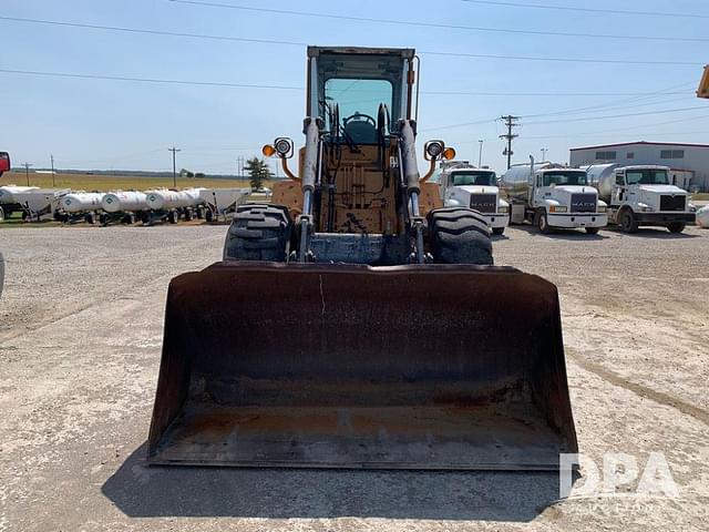 Image of Hyundai HL740-3 equipment image 2