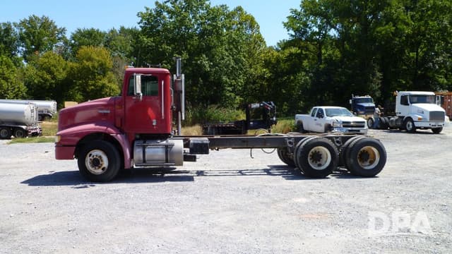 Image of International 9100 equipment image 1