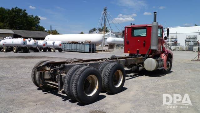 Image of International 9100 equipment image 4