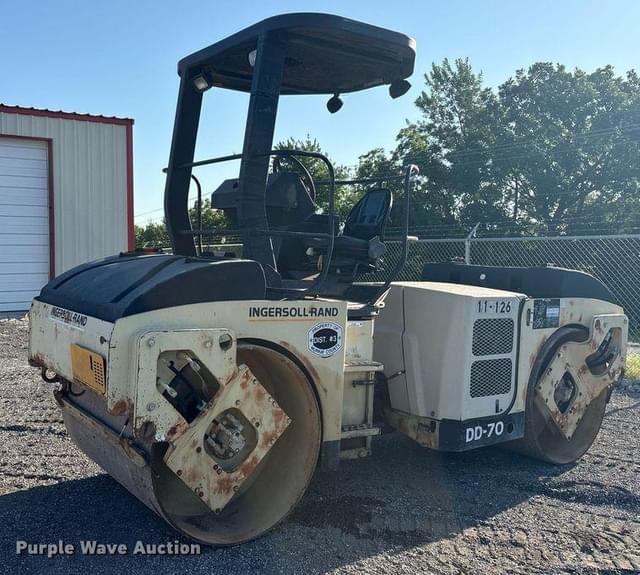Image of Ingersoll Rand DD70 equipment image 3