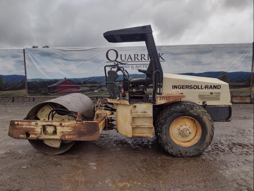 1998 Ingersoll Rand SD70D Equipment Image0