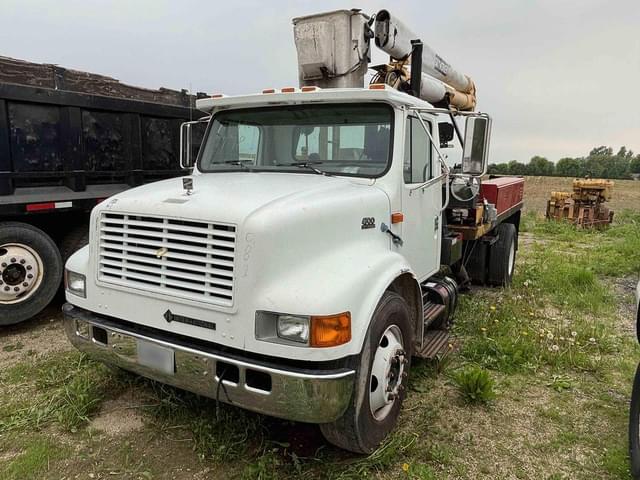 Image of International 4700 equipment image 1