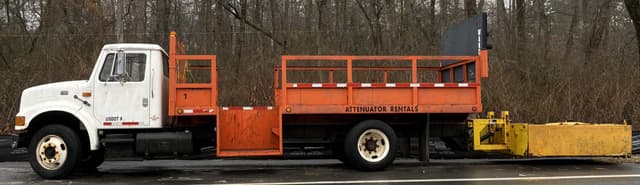 Image of International 4700 equipment image 1