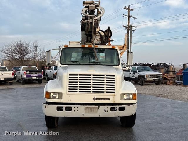 Image of International 4700 equipment image 1