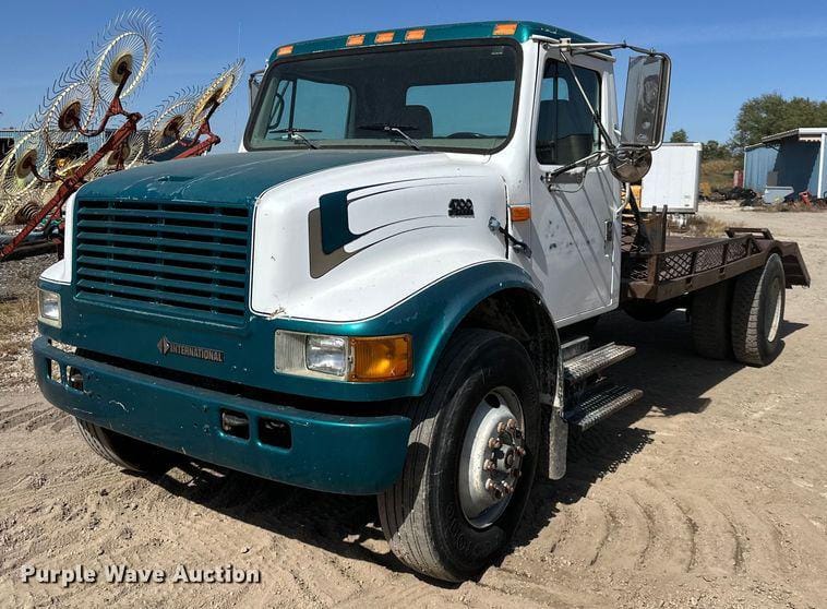 Main image International 4700