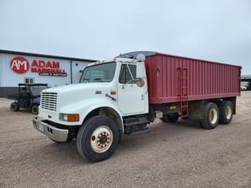 Main image International 4700