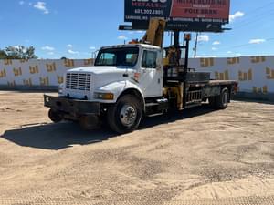 1998 International 4700 Image