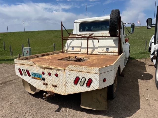 Image of International 4900 DT466 equipment image 4