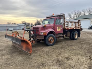 Main image International 4900