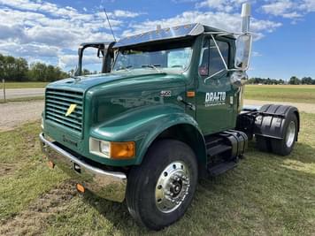 Main image International 4900