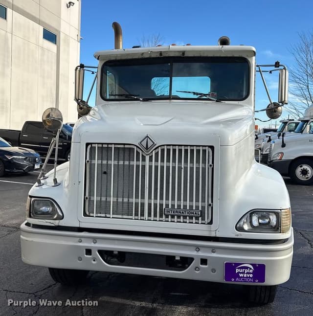 Image of International 9100 equipment image 1