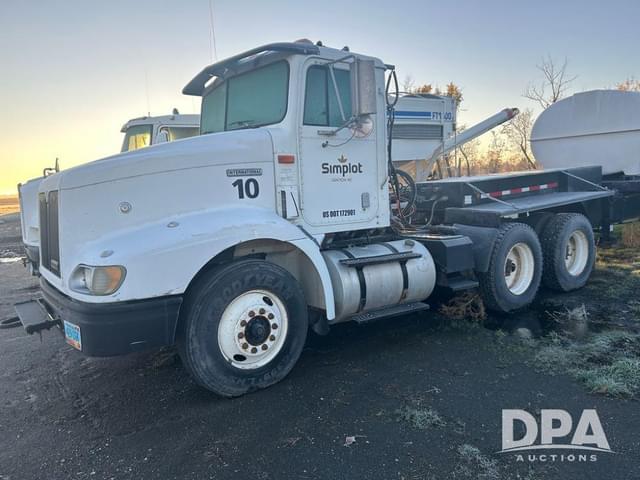 Image of International 9100 equipment image 3