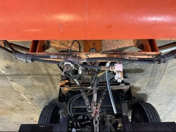 Image of International S2500 equipment image 4