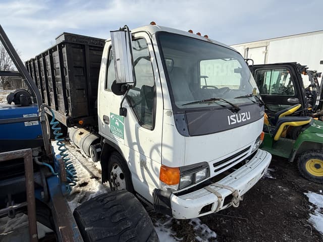 Image of Isuzu NPR equipment image 1