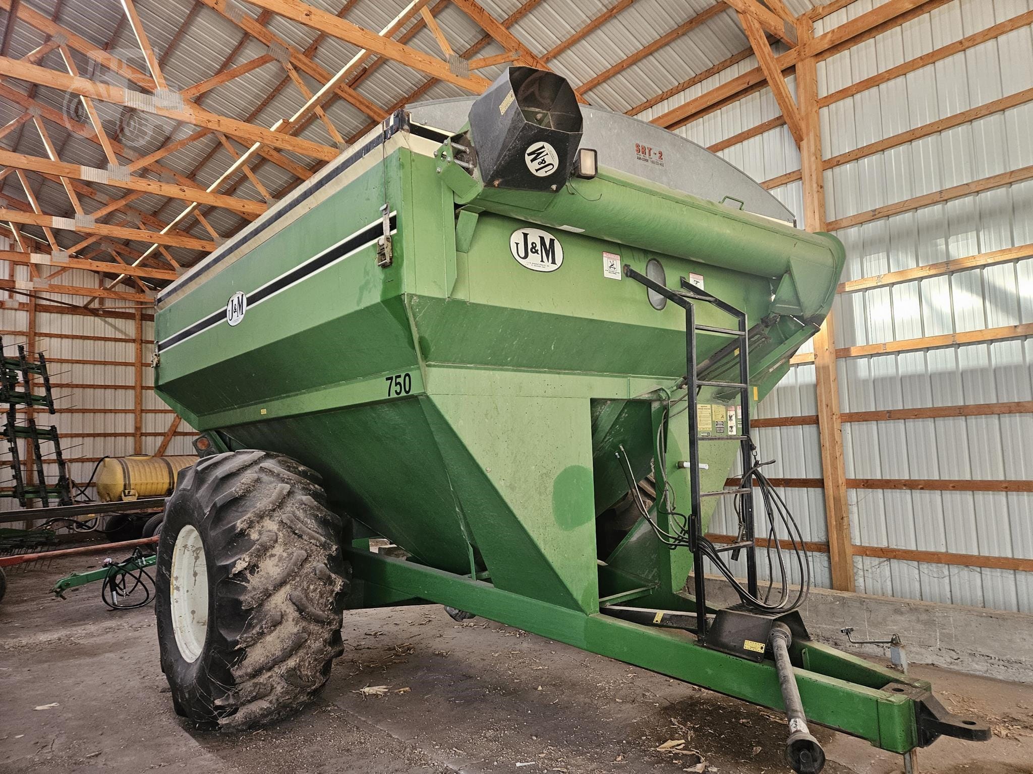 1998 J&M 750-14 Equipment Image0