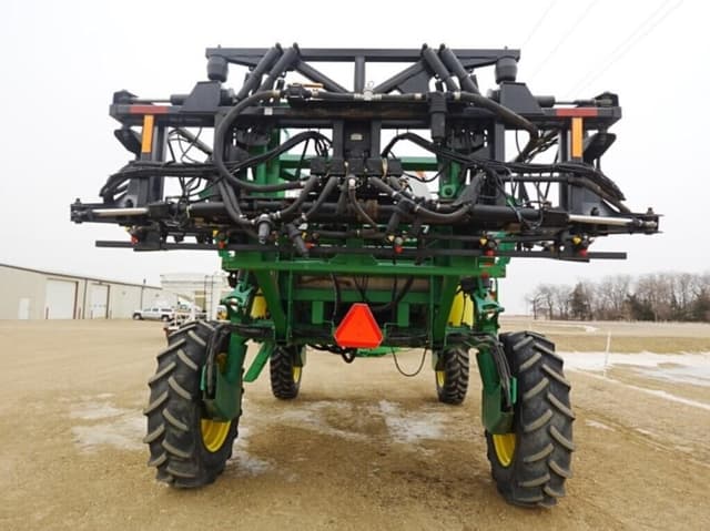 Image of John Deere 4700 equipment image 3