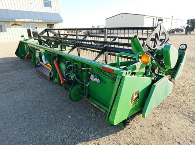 Image of John Deere 920 equipment image 3