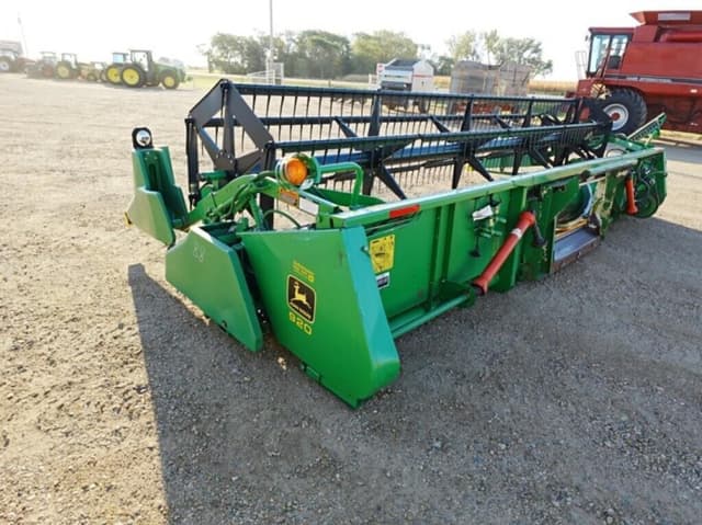 Image of John Deere 920 equipment image 1