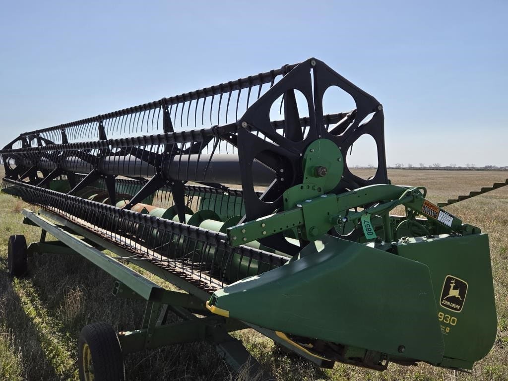 1998 John Deere 930 Equipment Image0