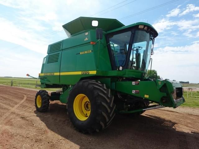 Image of John Deere 9510 equipment image 2