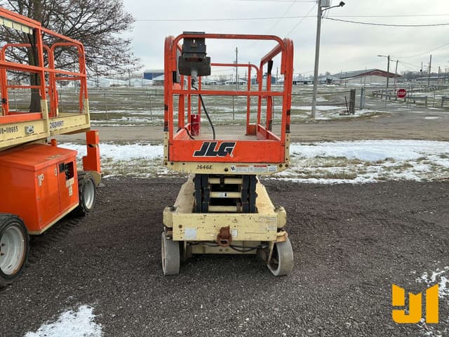 Image of JLG 2646E equipment image 1