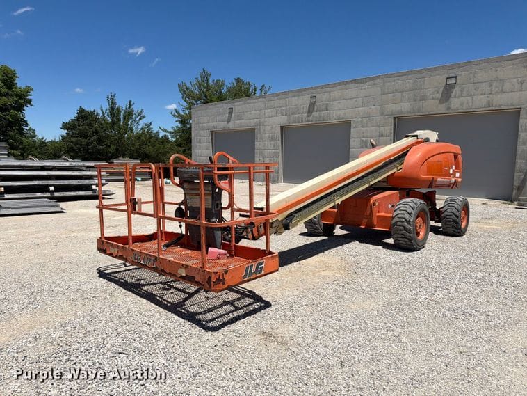 1998 JLG 600S Equipment Image0