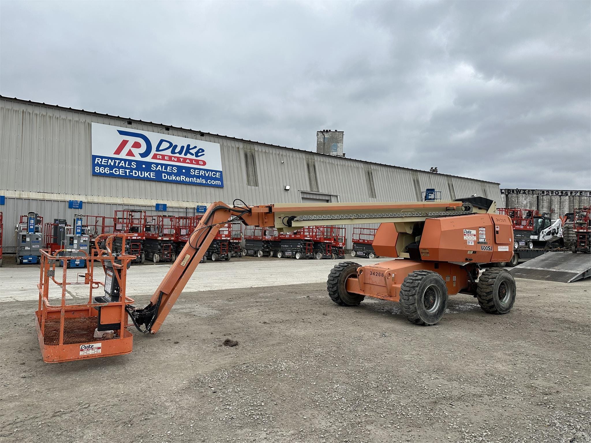 Main image JLG 600SJ