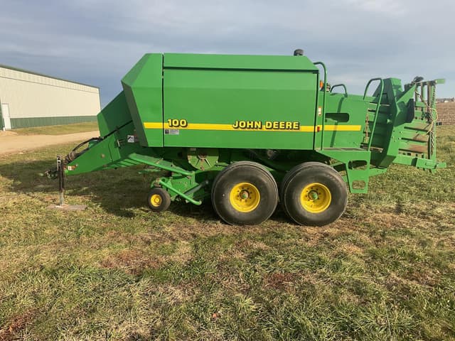 Image of John Deere 100 equipment image 1