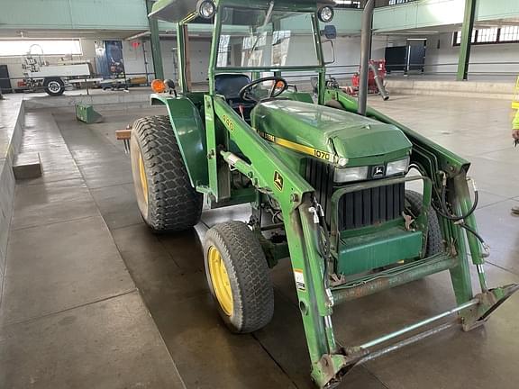 Image of John Deere 1070 equipment image 3