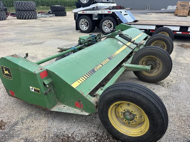 Image of John Deere 115 equipment image 4