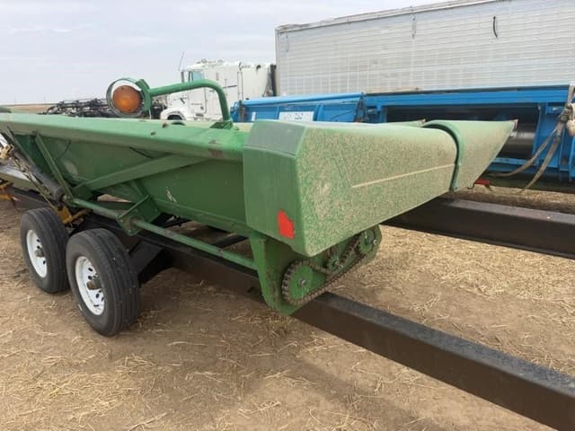 Image of John Deere 1293 equipment image 1
