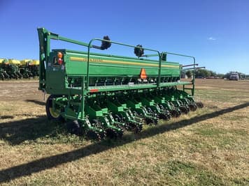 Main image John Deere 1530